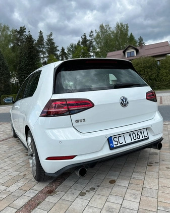 Volkswagen Golf cena 76000 przebieg: 90697, rok produkcji 2017 z Skoczów małe 46